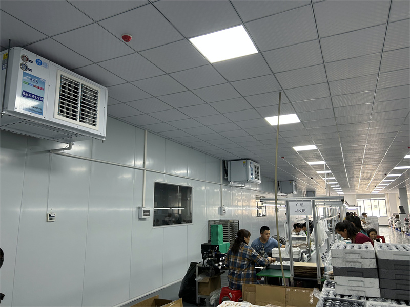 電子線路板車間降溫福泰風蒸發冷空調案例